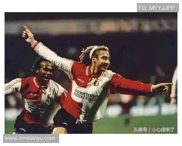 瑞典足球传奇球星的成长历程与辉煌成就分析