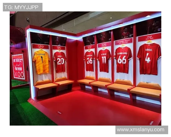 足球球星摆设礼物创意推荐 让球迷感受运动魅力与激情的完美结合